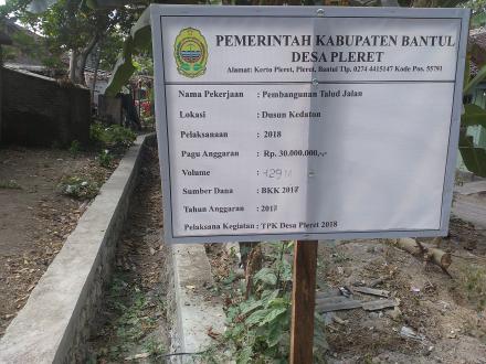 Pembangunan Talud Jalan Dusun Kedaton TA 2018