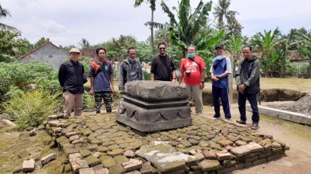 Lurah Pleret Kunjungi Situs, Percepatan menuju Desa Budaya