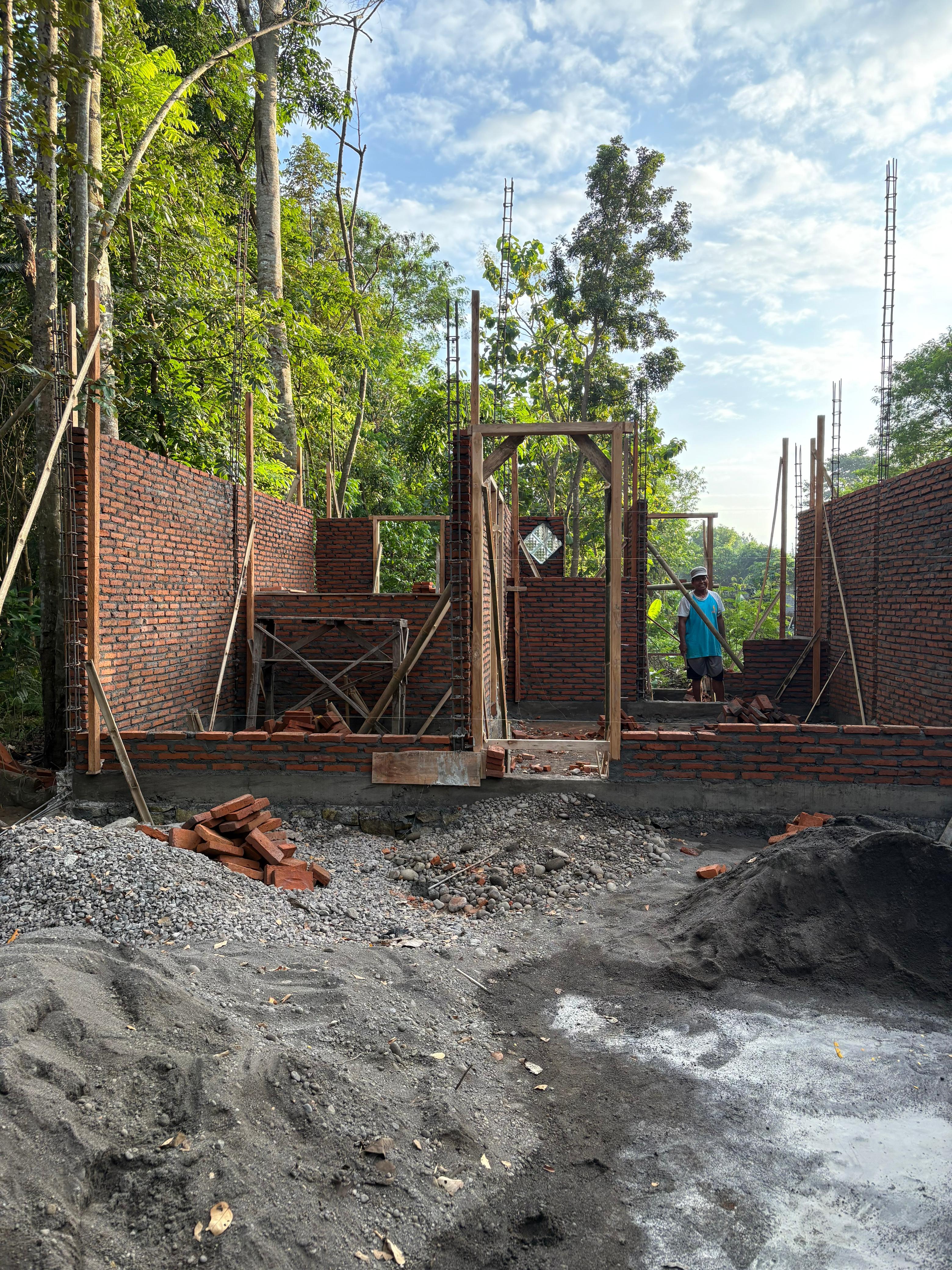 Foto Pembangunan 25%